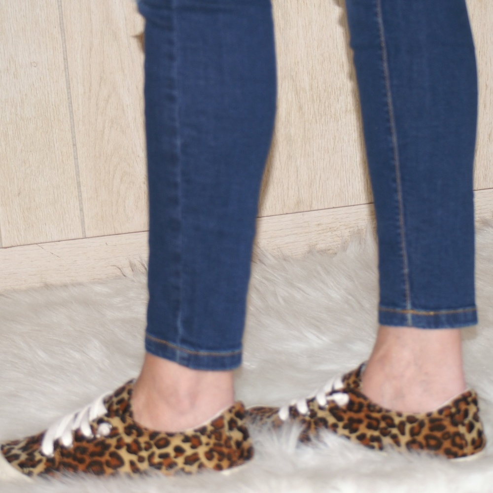Leopard Print Sneakers - Picture 4 of 8